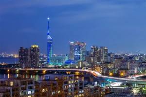 fukuoka-at-night